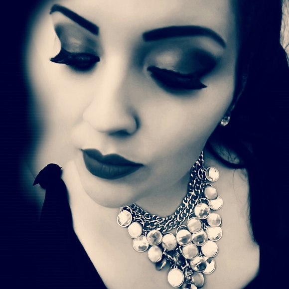 Meet your Posher, Anel - Picture 2 of 2